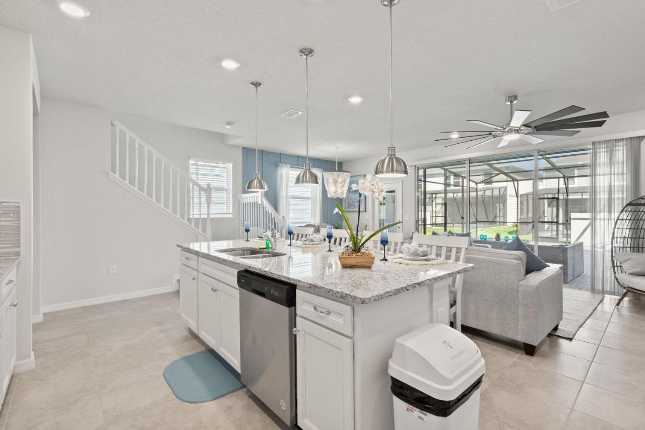 New To Market New Construction 5 Bed Retreat In World Famous Windsor Island 대번포트 외부 사진